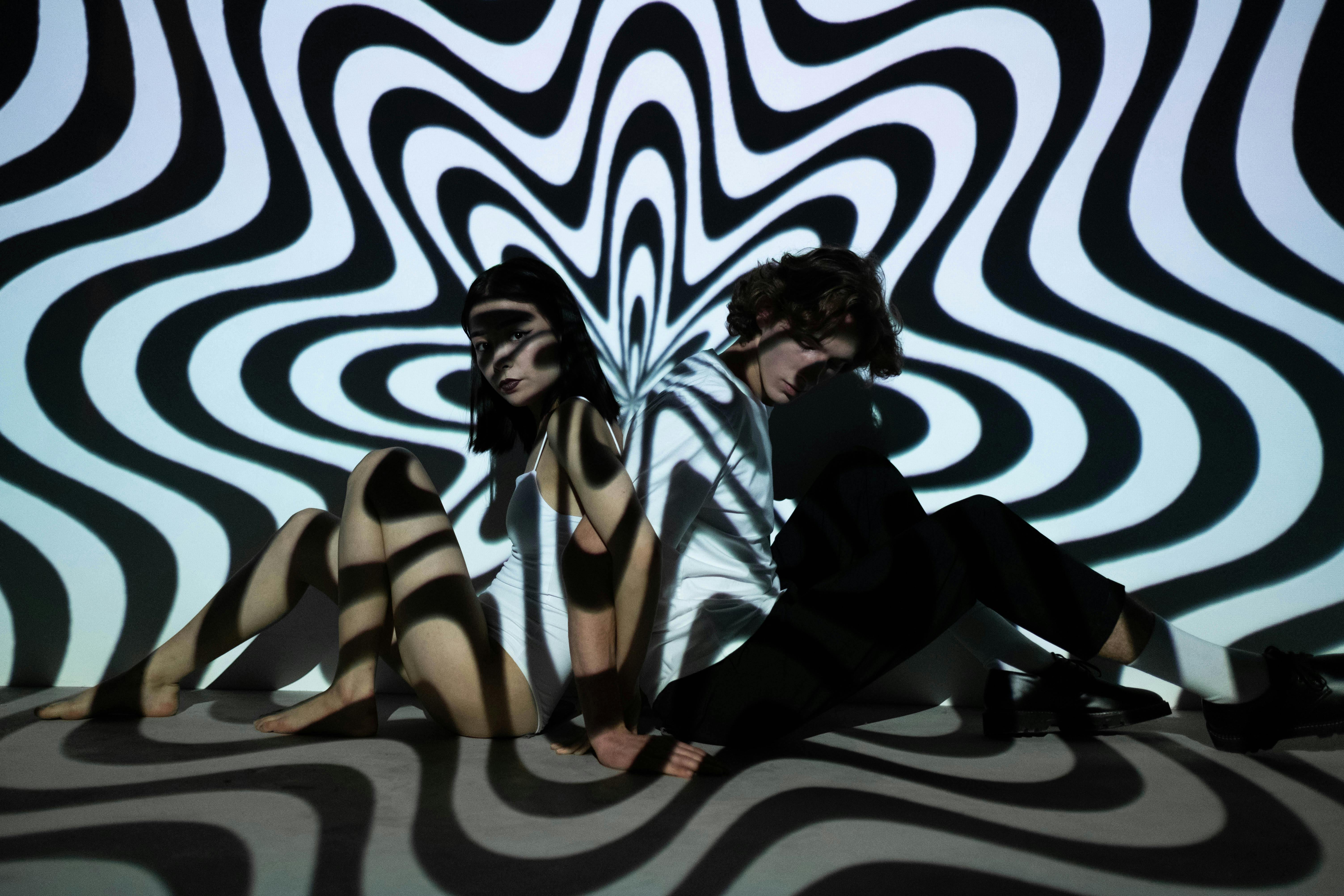 Hypnosis therapy session
